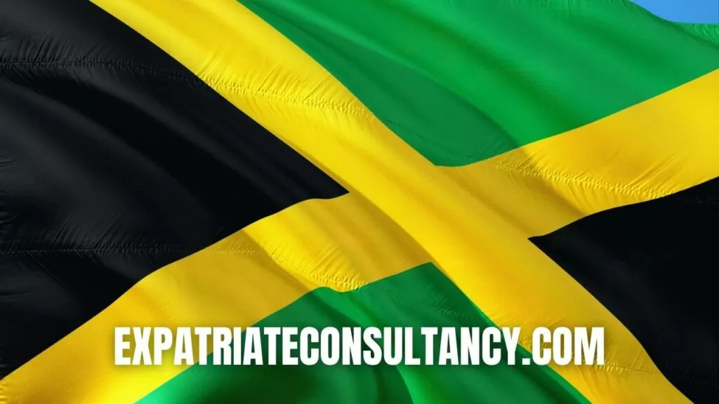 National Flag of Jamaica to illustrate article about retire in Jamaica