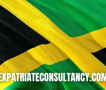 National Flag of Jamaica to illustrate article about retire in Jamaica